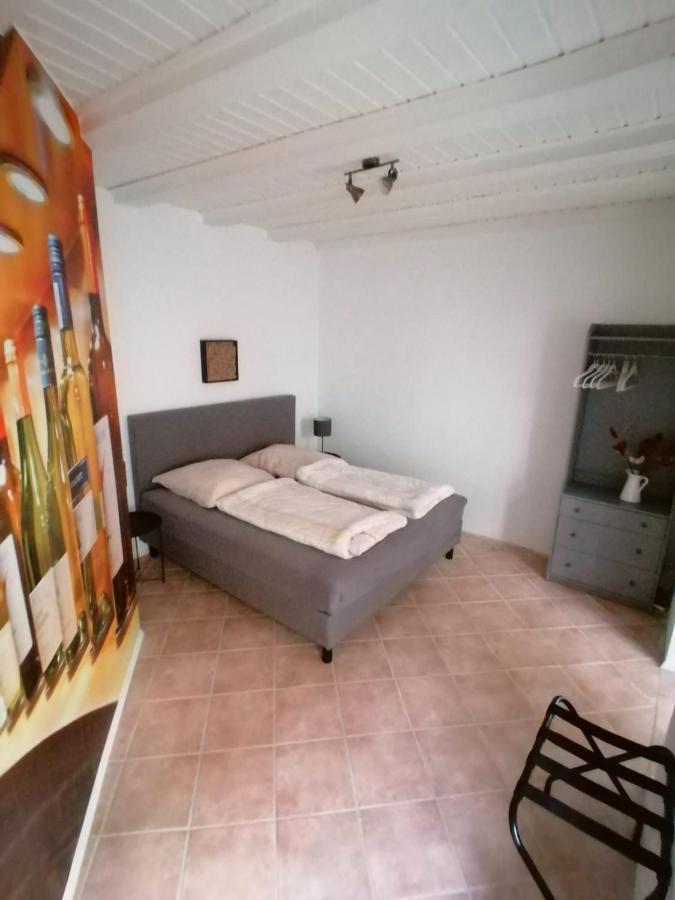 Ferienhaus Zur Alten Korbmacherei Freyburg Exterior foto